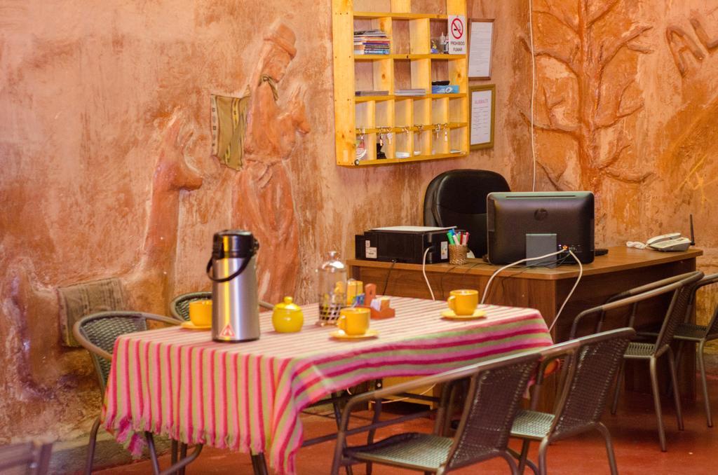 Hostal Alabalti San Pedro de Atacama Ngoại thất bức ảnh
