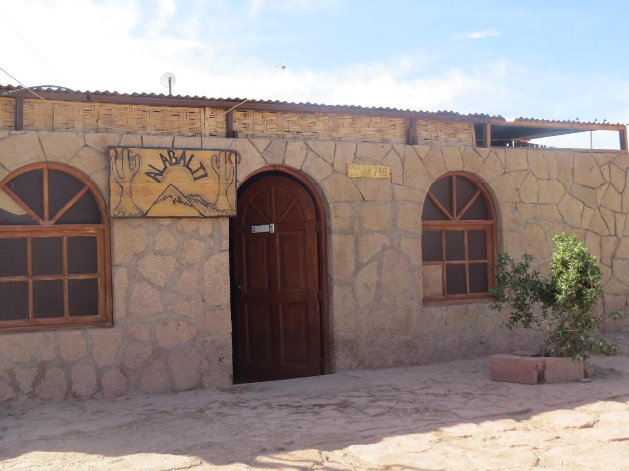 Hostal Alabalti San Pedro de Atacama Ngoại thất bức ảnh